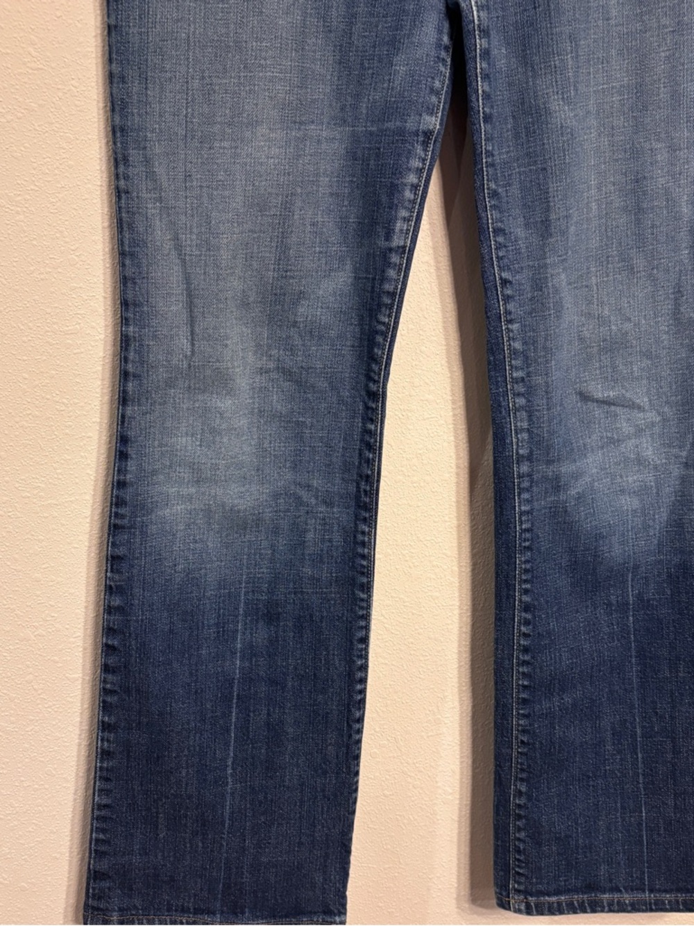 David Kahn Women’s Boot Cut Jeans in Medium Blue Wash SZ 10 - Picture 3 of 15